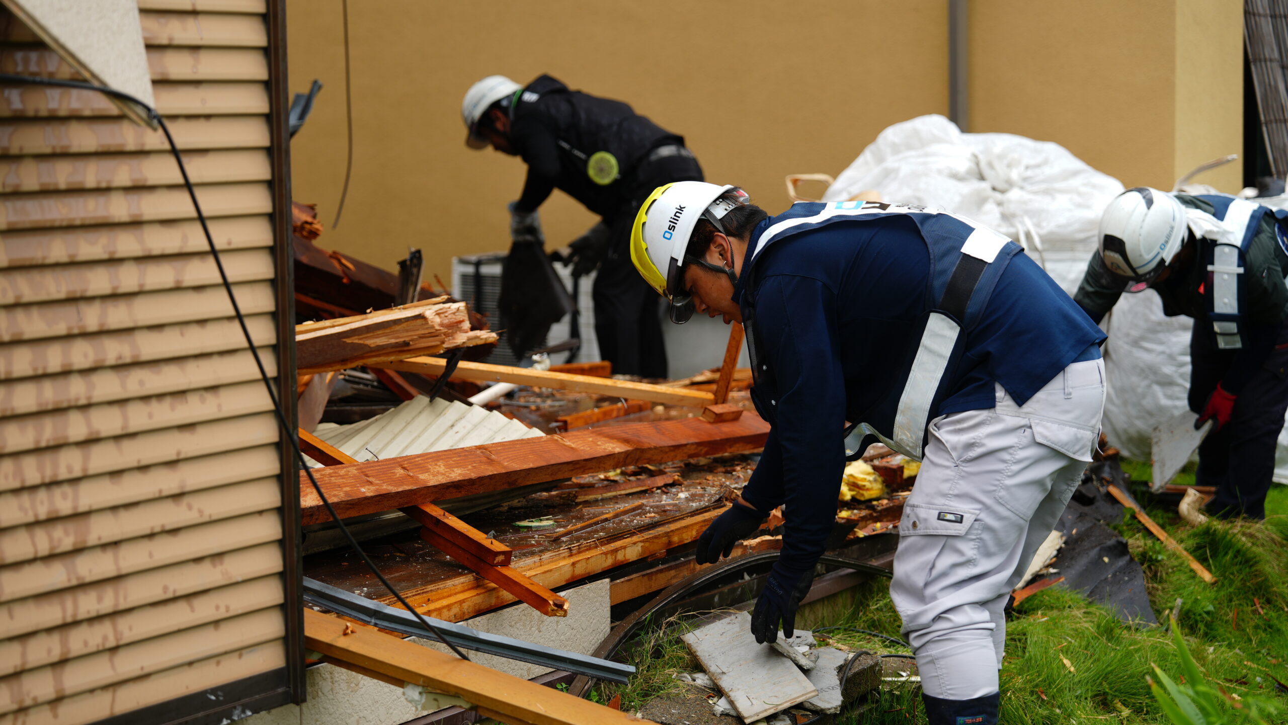 木造解体　廃材の分別