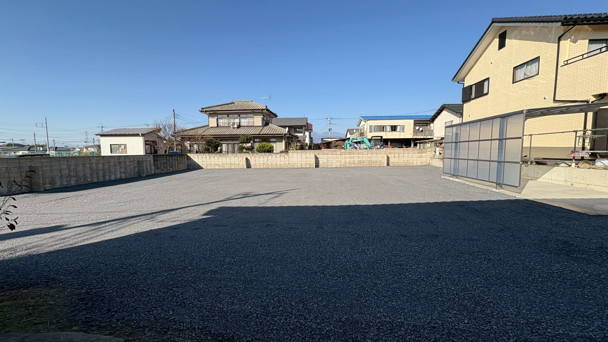 小屋解体/カーポート解体/コンクリート舗装/カーポート新設/砕石敷設@群馬県みどり市