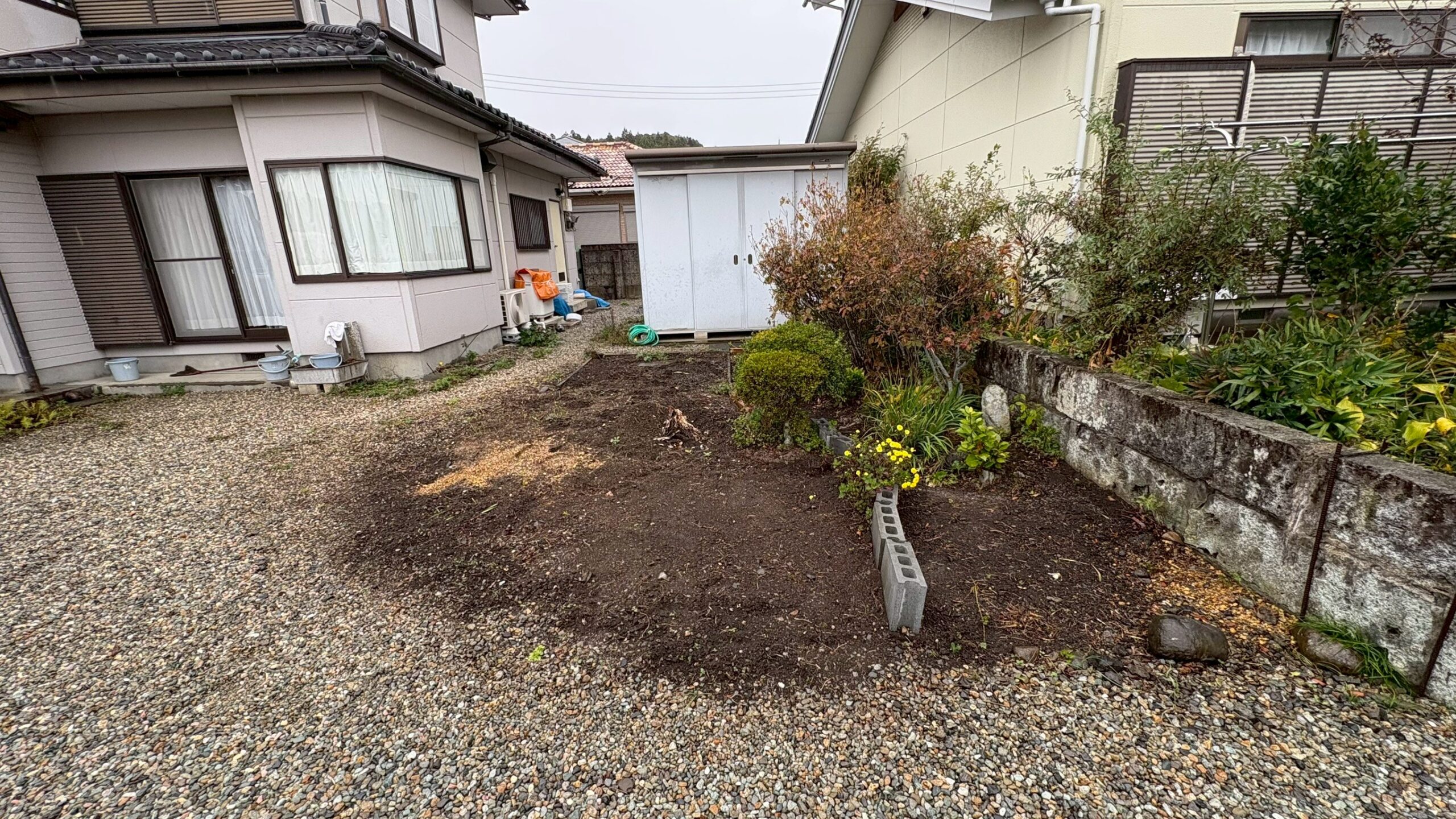 植栽撤去／砕石敷均し工事 ＠栃木県宇都宮市