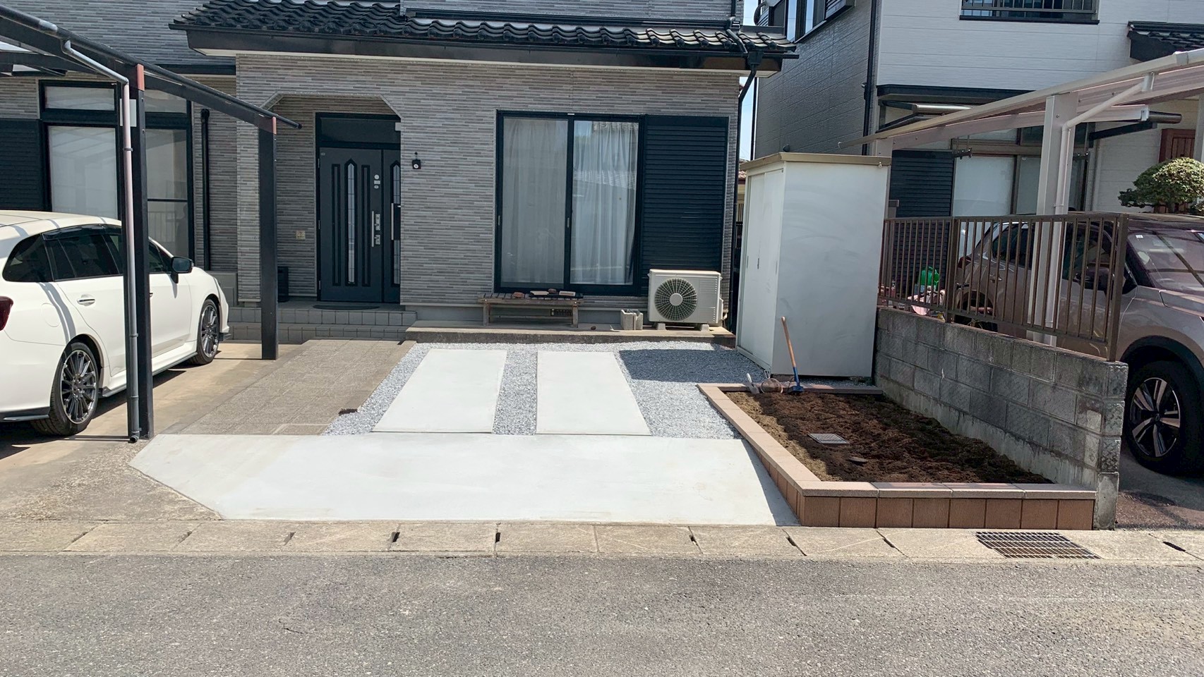 土間コンクリート工事／砕石敷設工事／花壇・ポスト新設工事 @栃木県栃木市