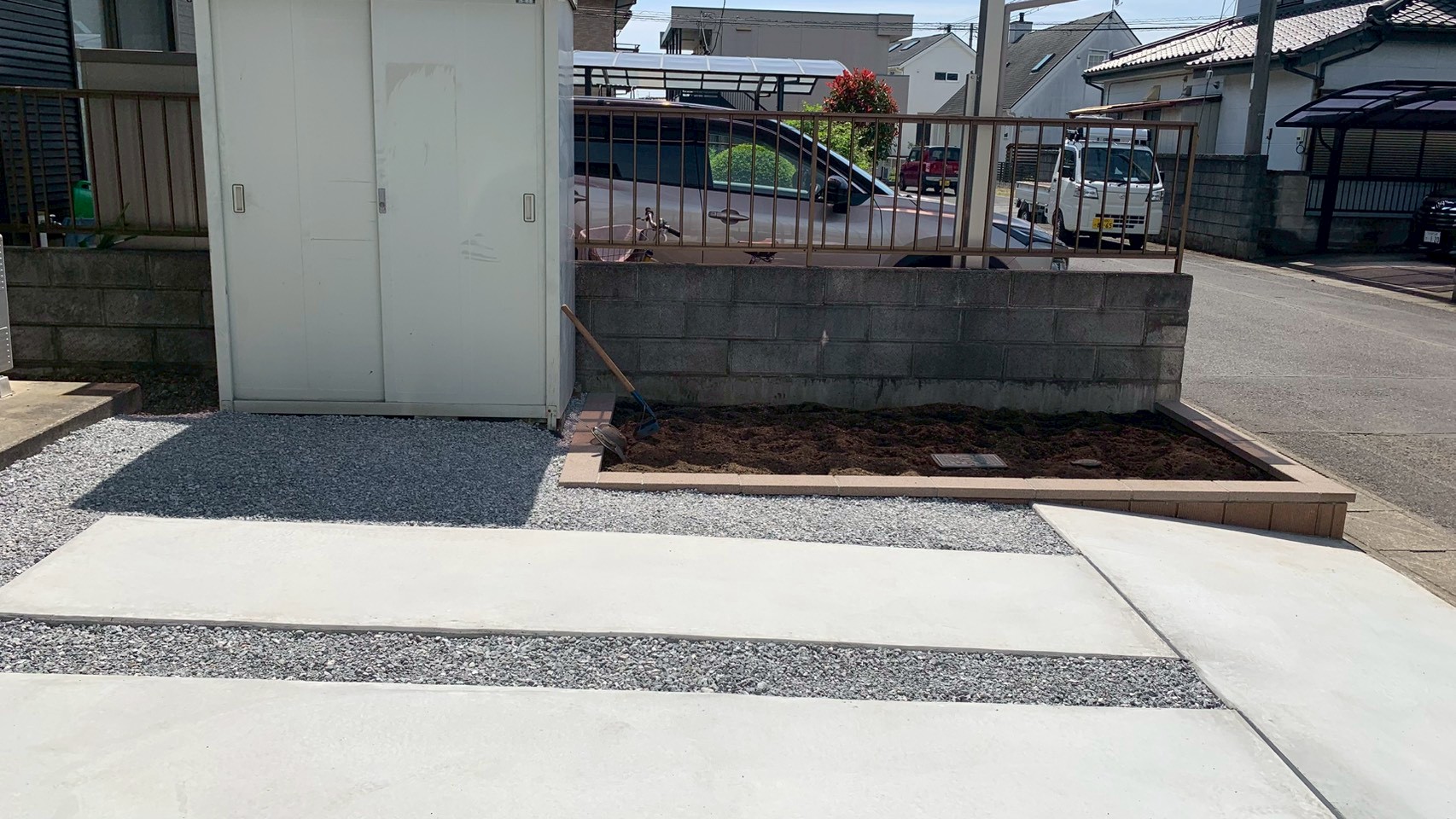土間コンクリート工事／砕石敷設工事／花壇・ポスト新設工事 @栃木県栃木市