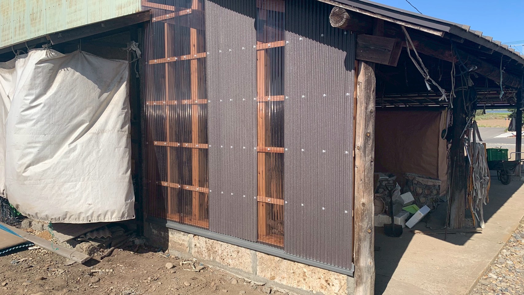 砕石敷設工事／ブロック塀新設工事／波板新設工事@栃木県河内郡上三川町