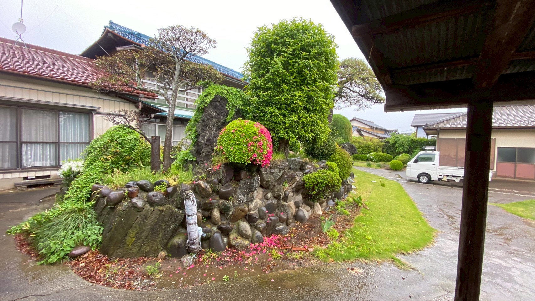庭石・石垣撤去工事/伐採・伐根工事@埼玉県久喜市