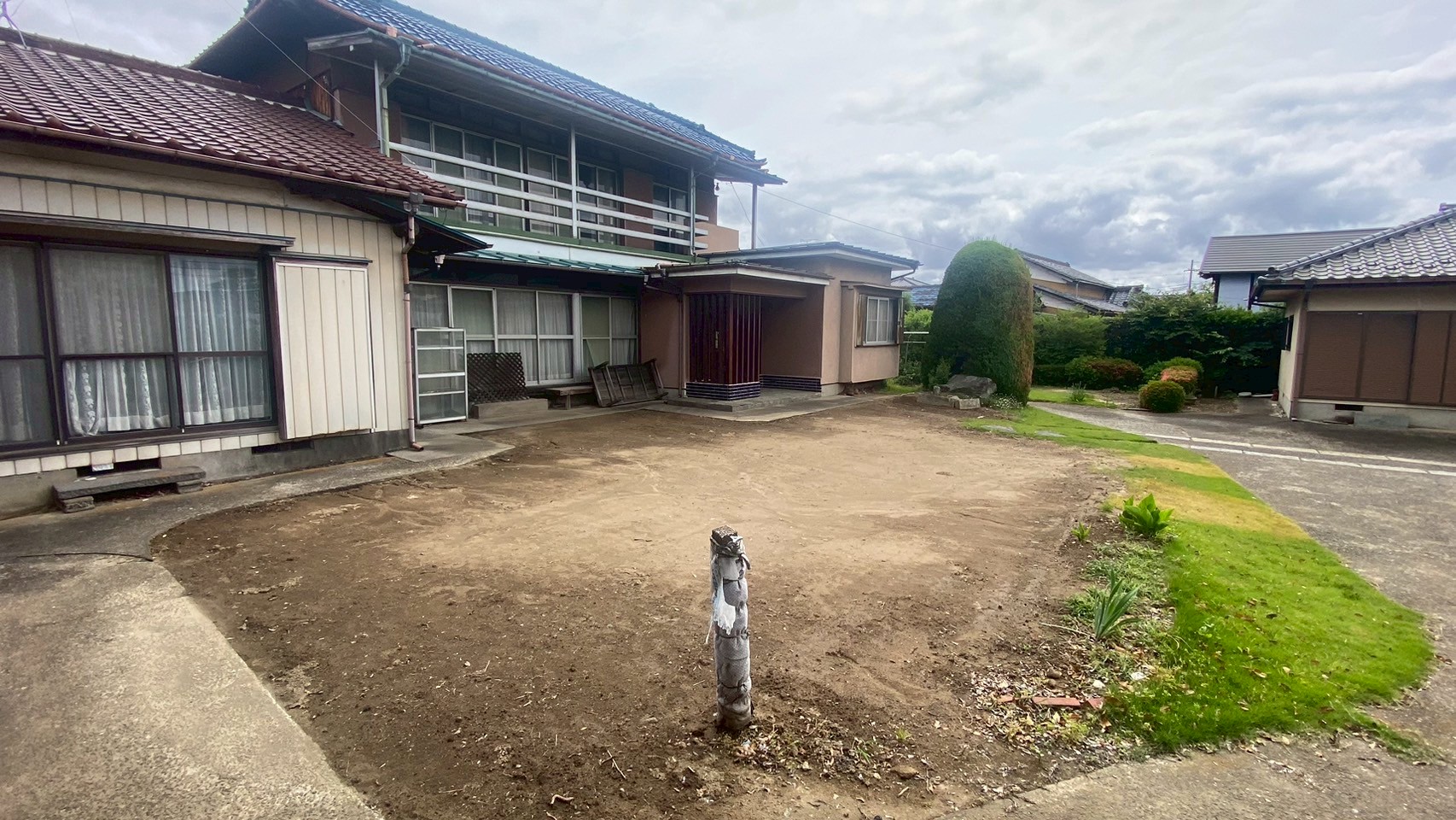 庭石・石垣撤去工事/伐採・伐根工事@埼玉県久喜市