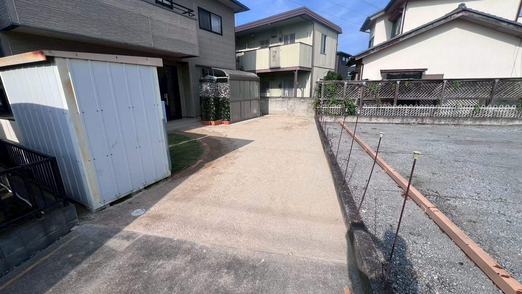 芝撤去/防草シート/砕石敷設工事@茨城県古河市