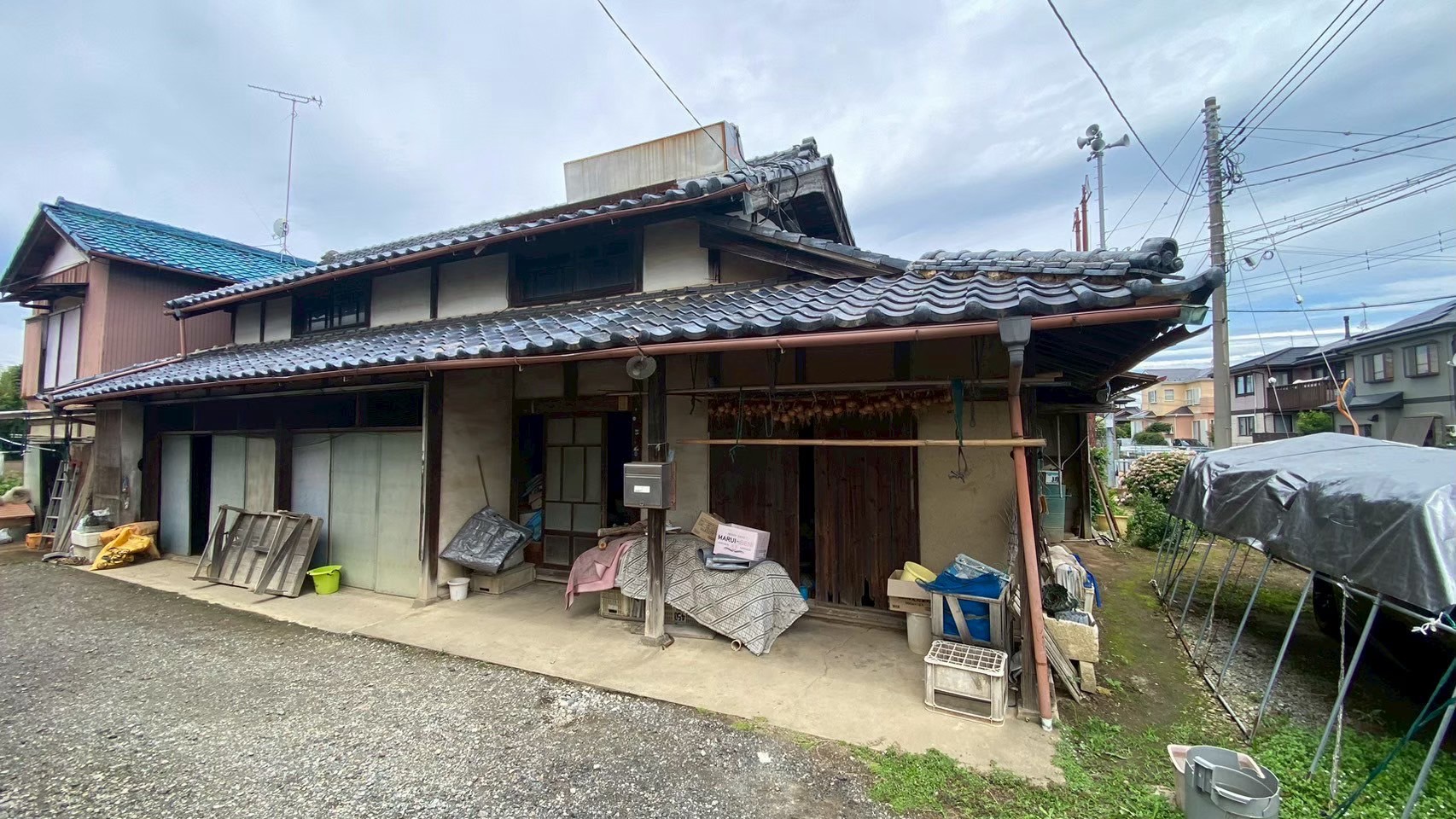 木造住宅・木造小屋解体工事／砕石敷設工事／物置小屋新設工事 ＠埼玉県久喜市