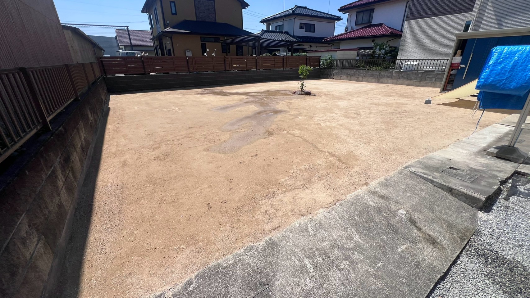 山砂敷設・敷均し工事／物置移設 ＠栃木県足利市