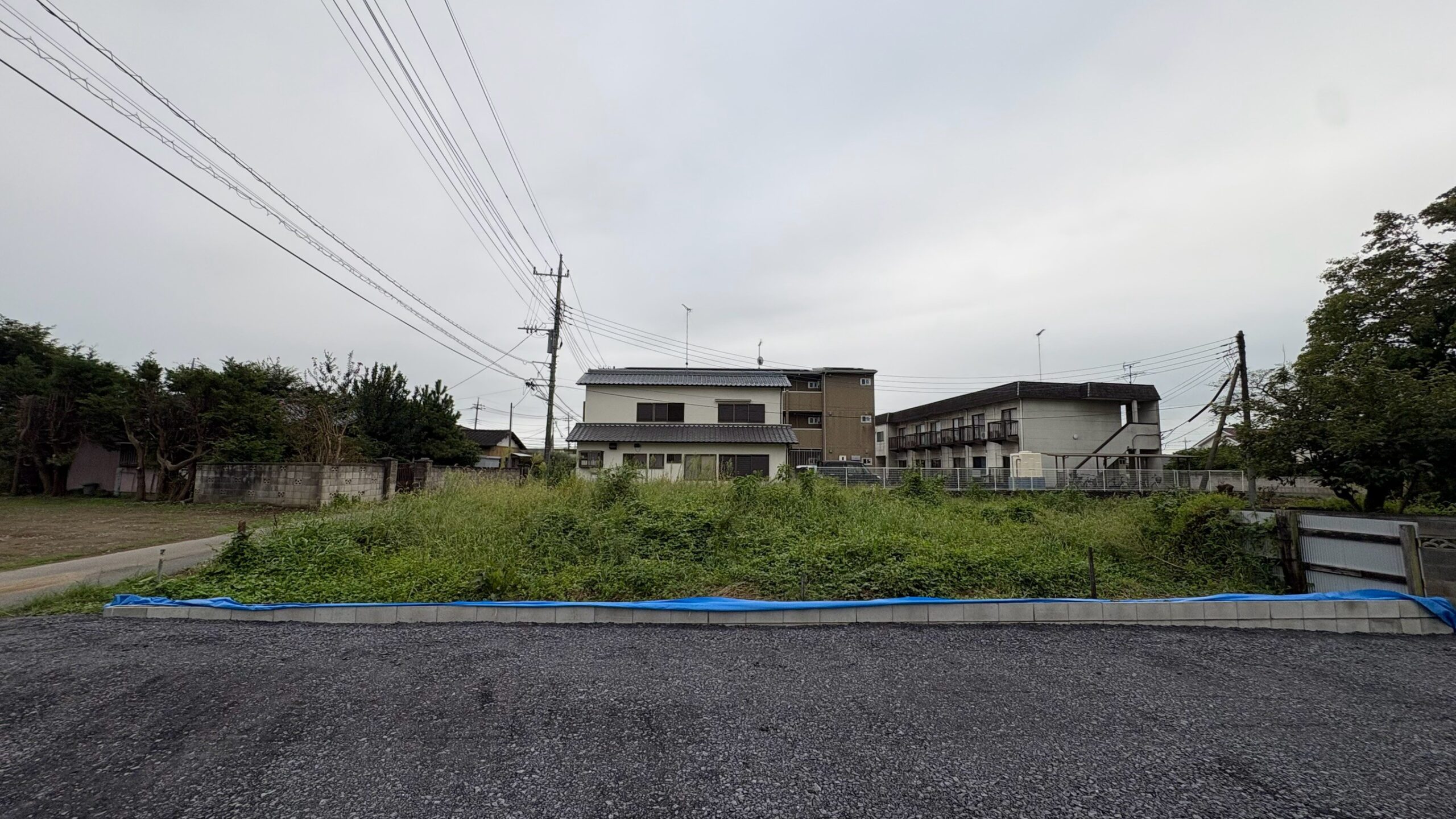 境界ブロック工事／砕石舗装工事／波板塀撤去・花壇撤去工事 ＠栃木県小山市