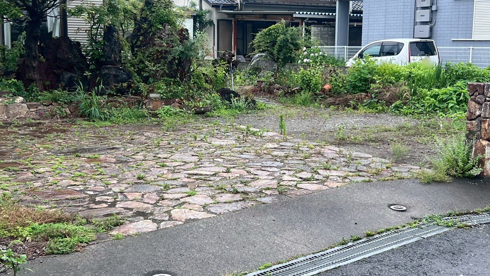 カーポート新設工事/土間コンクリート打設工事/砕石敷設工事
@栃木県佐野市
