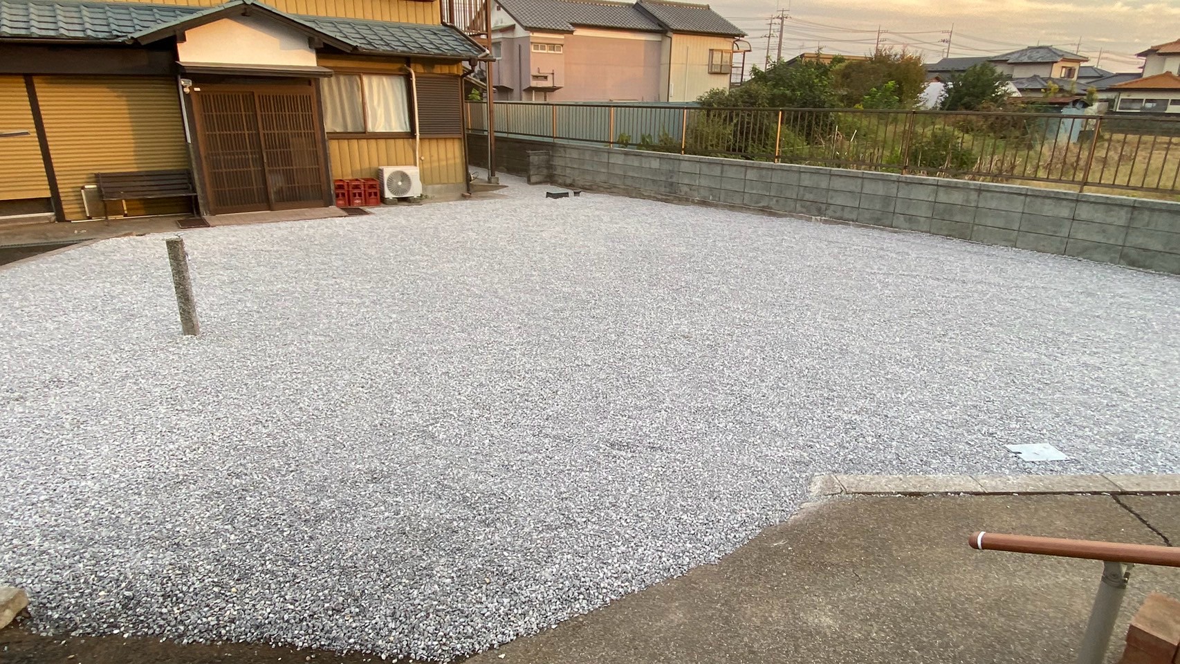 外構撤去工事／防草シート・砕石敷設工事／人工芝敷設工事 ＠栃木県栃木市