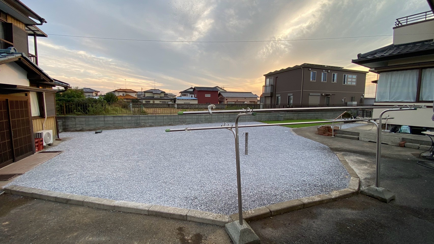 外構撤去工事／防草シート・砕石敷設工事／人工芝敷設工事 ＠栃木県栃木市